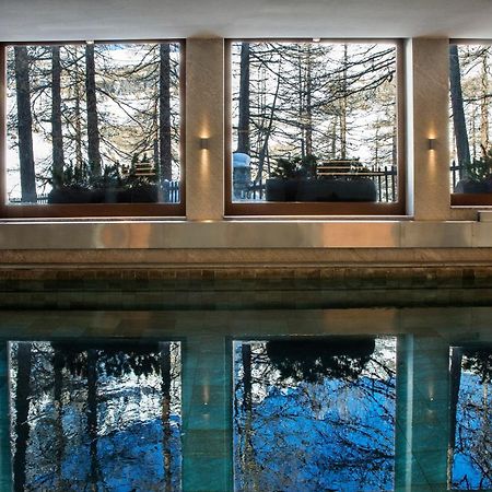 Hotel Hermitage Relais & Chateaux Бройл-Червиня Екстериор снимка