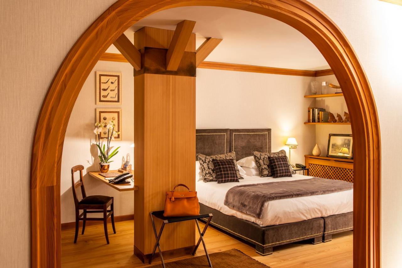 Hotel Hermitage Relais & Chateaux Бройл-Червиня Екстериор снимка