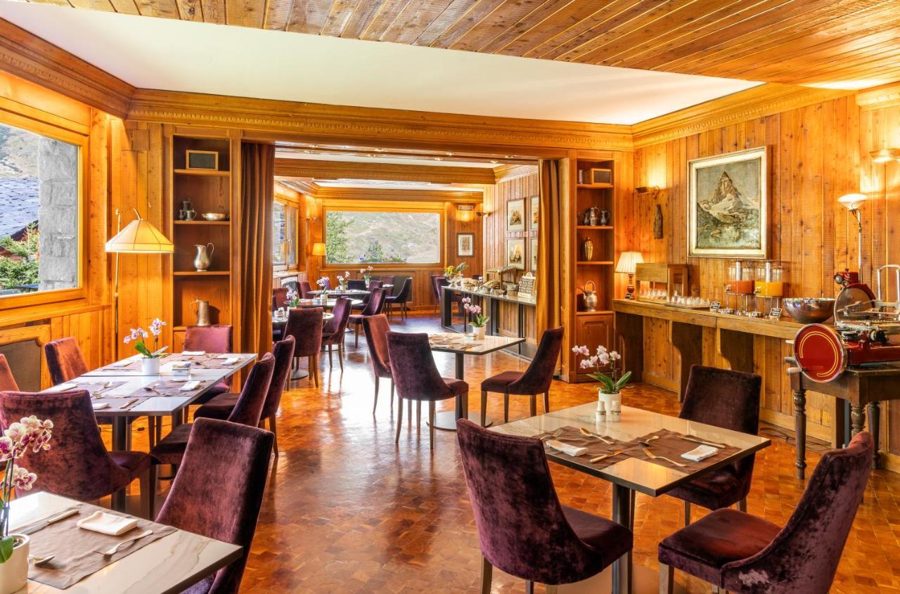 Hotel Hermitage Relais & Chateaux Бройл-Червиня Екстериор снимка