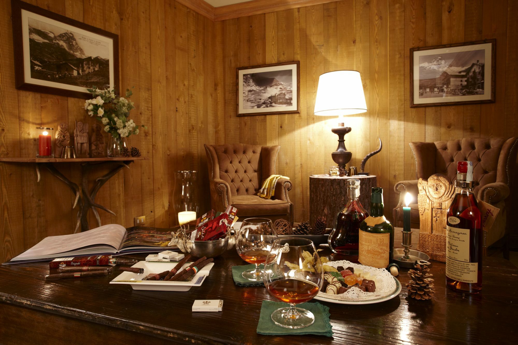 Hotel Hermitage Relais & Chateaux Бройл-Червиня Екстериор снимка